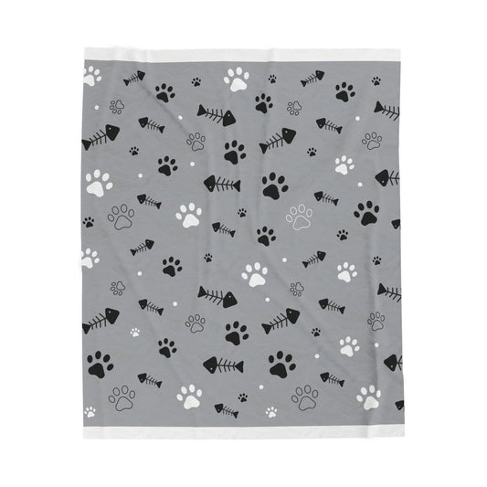 Cozy Pet Print Velveteen Plush Blanket - Warm & Soft Throw for Animal Lovers